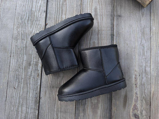 UGG жіночі Екошкіряні ЧОРНІ уги короткі низькі теплі зимові міні напівчоботи черевики ботильйони, фото 3