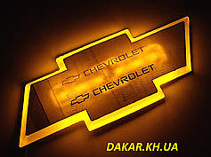 Підсвічування емблеми автомобіля