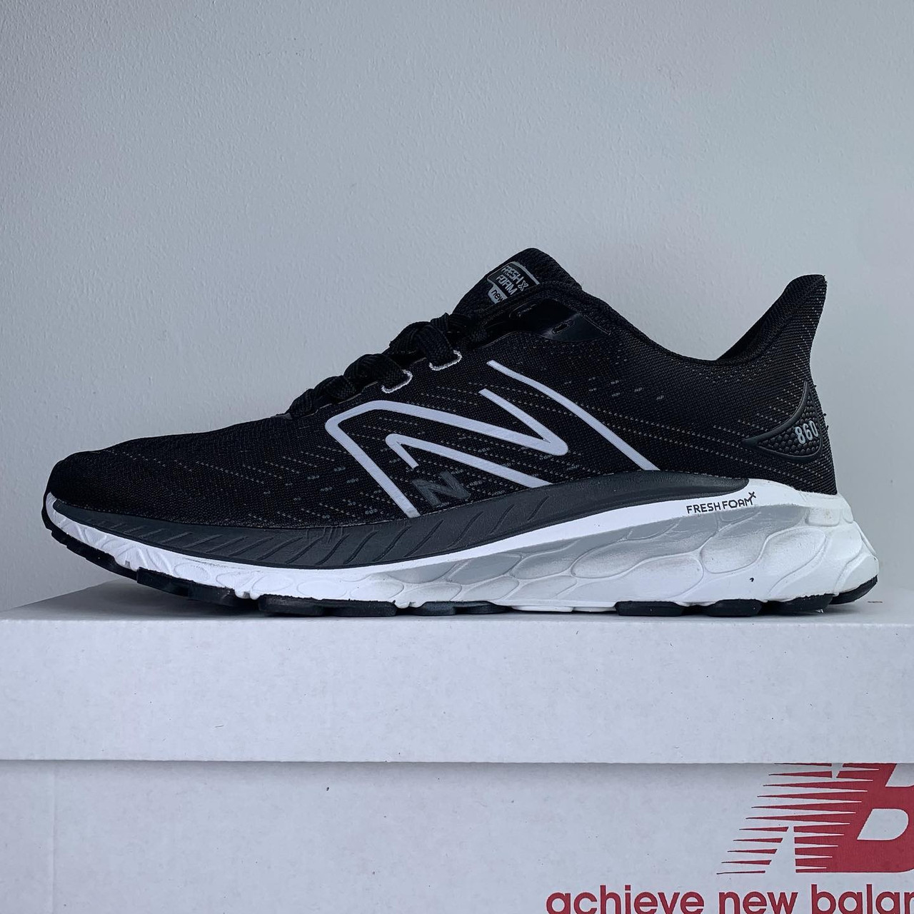 Кросівки чоловічі демісезонні New balance чорні сітка, фото 1