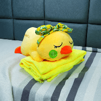 М'яка іграшка-подушка Solar «Каченя з бантиком» жовта (53 см) L1126, фото 2