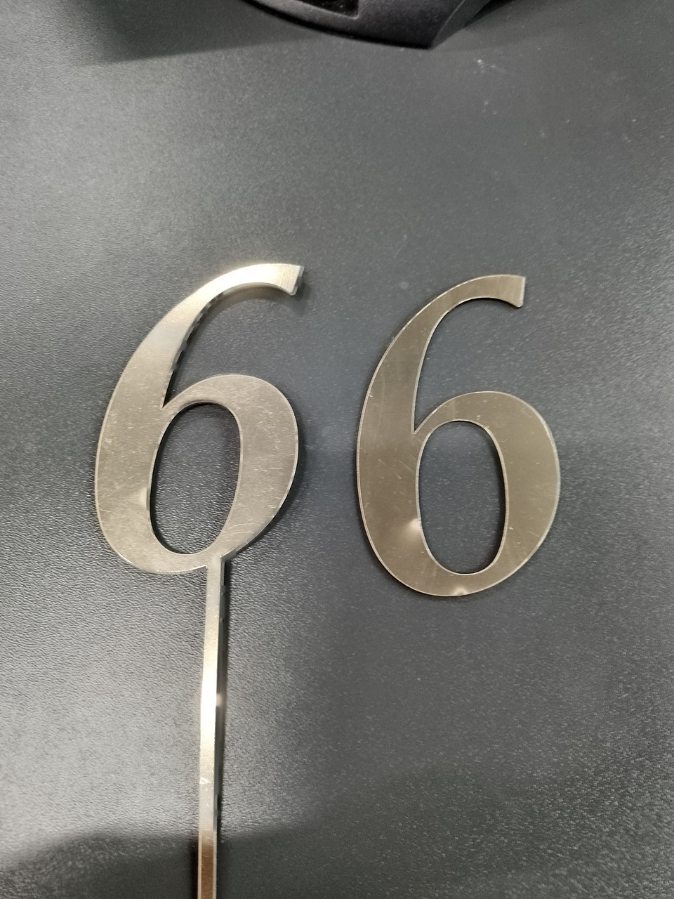 Топер дзеркальний цифра "6" без ніжки