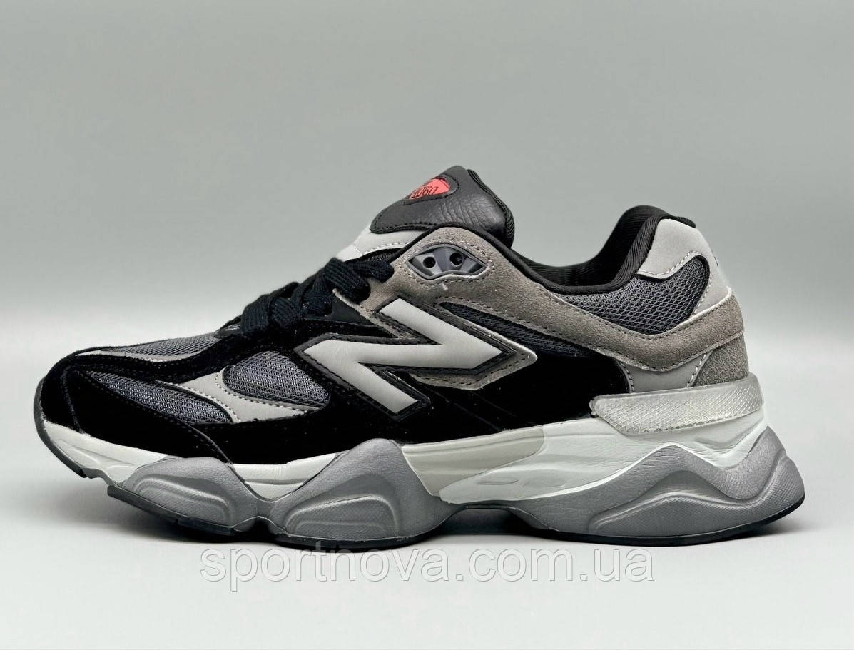 Чоловічі кросівки демісезон New Balance 9060 замш/текстиль чорні із сірим р 41,42