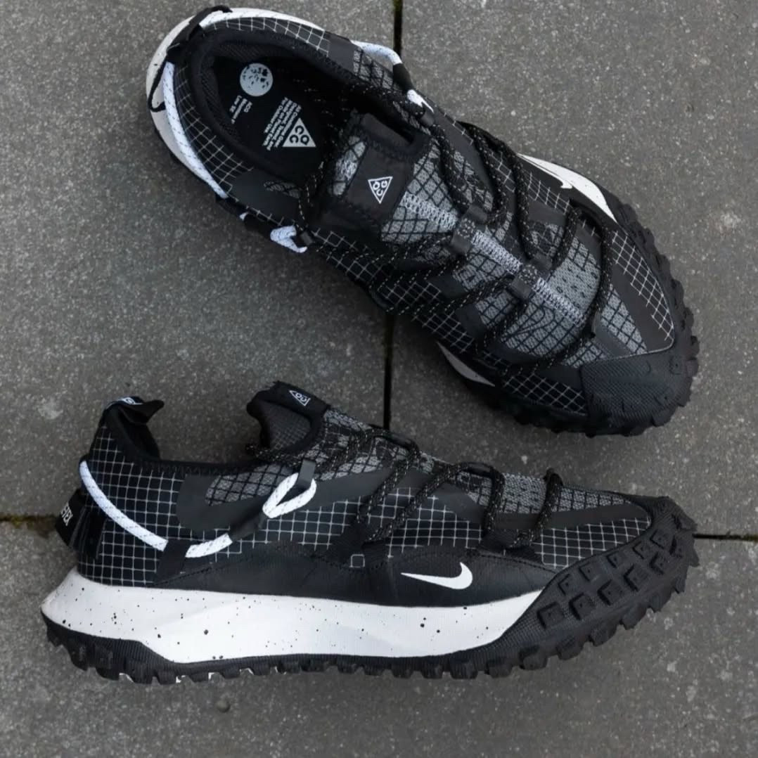 Кросівки чоловічі демісезонні Nike ACG Gore Tex чорні з білою підошвою