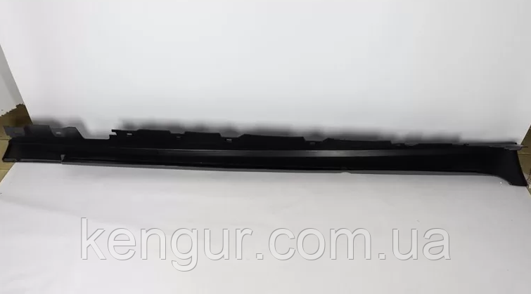 Бокові пороги BMW 5 F10, стиль M-Tech