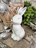 Великодній кролик для прикраси, білий зі сріблом h 13 см, фото 3