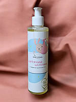 Дитячий органічний шампунь з екстрактом ромашки та череди Soap Stories 250 г