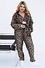 Модний теплий жіночий флісовий комбінезон з капюшоном в принт леопард з поясом, батал великі розміри, фото 7