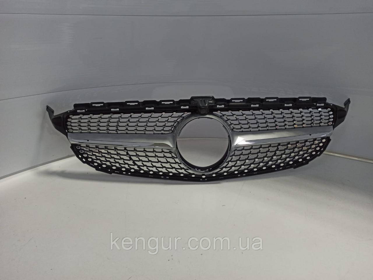 Решітка радіатора на Mercedes C-class W205 2014-2018 Diamond silver (camera)