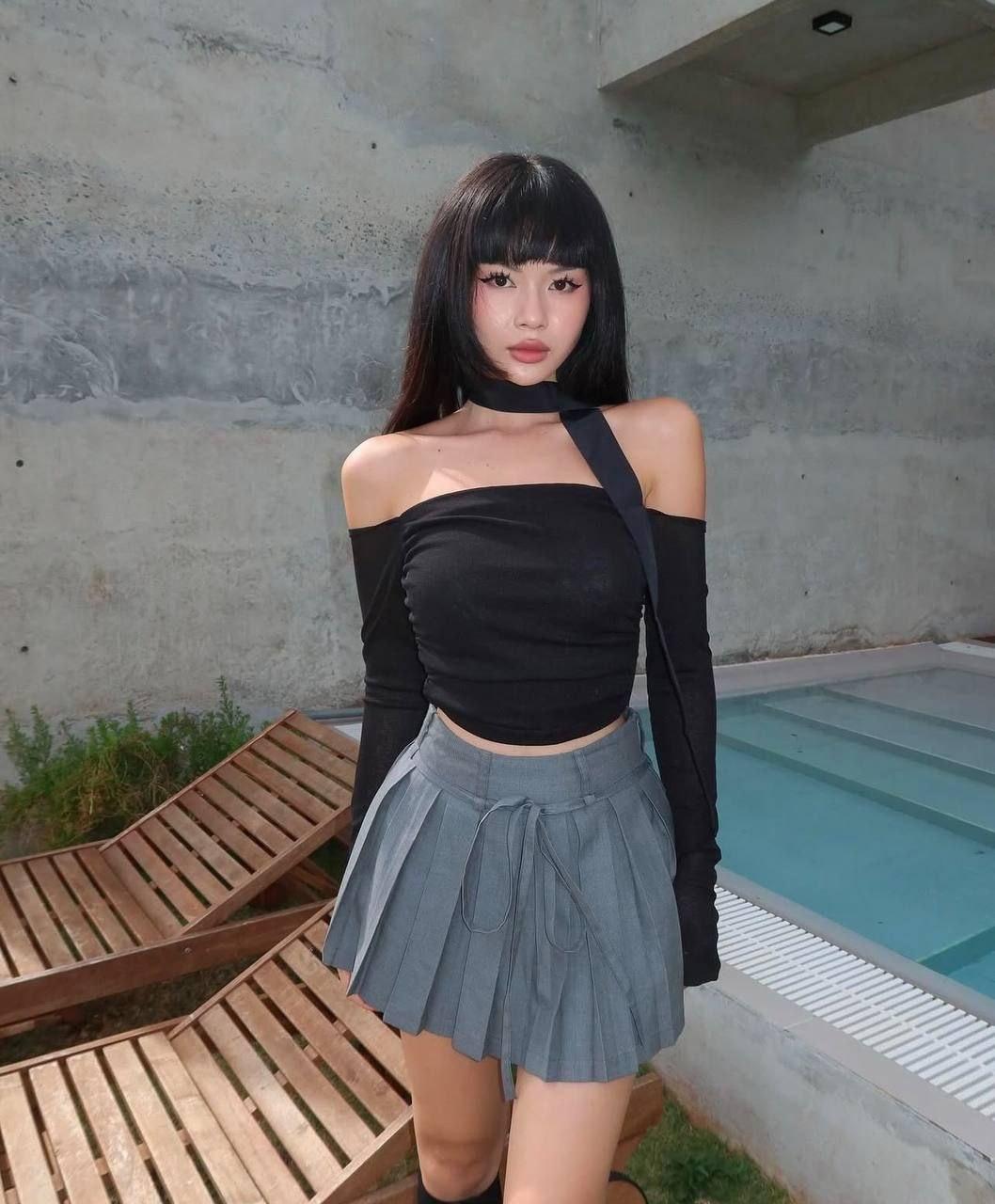 Жіноча чорна кофта коротка з відкритими плечима та довгими рукавами (р. 42-48) 18043420, фото 1