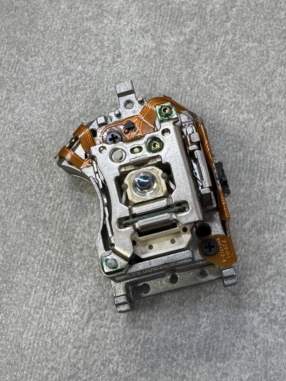Оптична головка DOP-110B