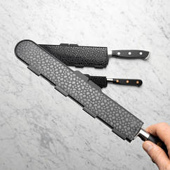 Магнітний чохол для ножів Bisbell BMPPBG1-35B Medium (255х35см)