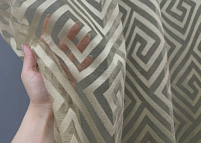 Залишок (4,7х2,8м.) тканини з рулону, тюль жакард, колекція "Ромб Меандр". Колір бежевий. Код 1557ту 00-767