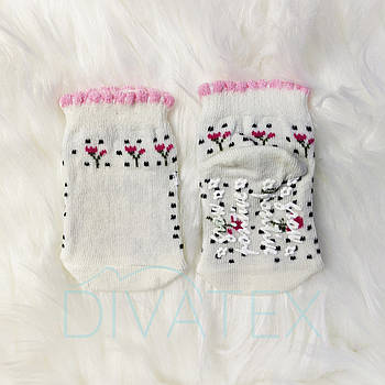 Шкарпетки для малюків Квіточки (молочний)