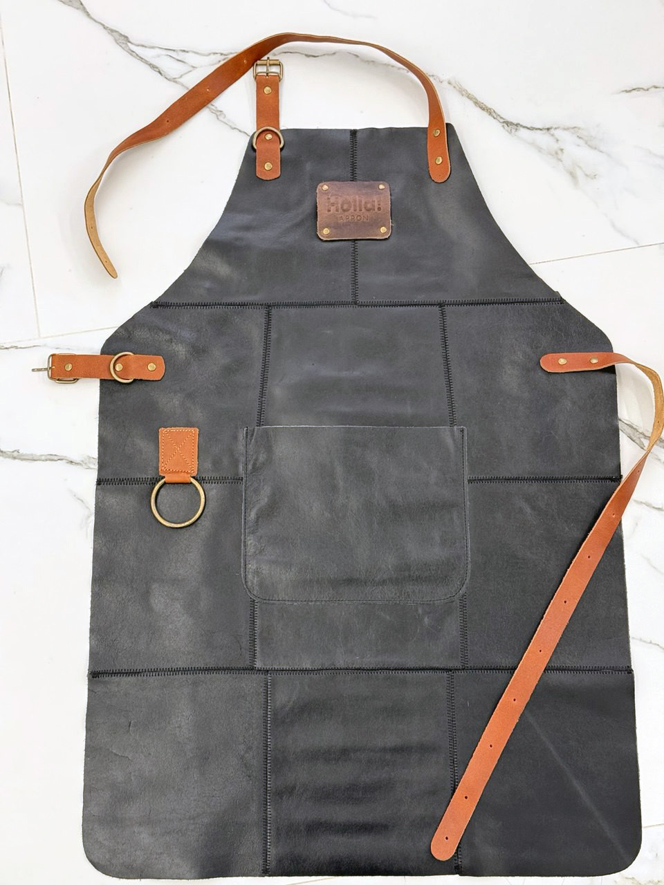 Фартух з натуральної шкіри чорний HollaApron Black