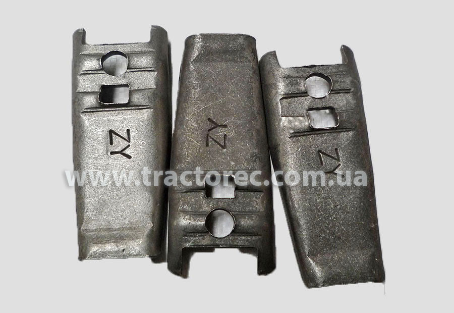 Вилка вижима зчеплення (лапка) або важіль кошика зчеплення Dongfeng 240/244