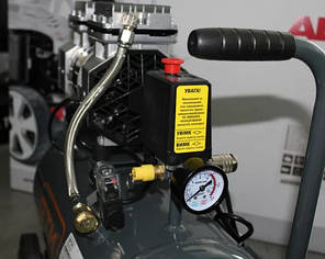 Поршневий повітряний компресор GTM KAW750-24L, 24 л, безоливний, фото 3