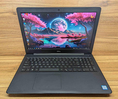 Б/в Ноутбук Dell Latitude 3590 15.6" 1920x1080| Core i7-8550U| 16 GB RAM| 480 GB SSD| Radeon 530 2GB, фото 1