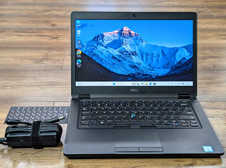 Б/в Ультрабук Dell Latitude 5480 14" 1920x1080| Core i7-7820HQ| 8 GB RAM| 256 GB SSD| GeForce 930MX 2GB, фото 1