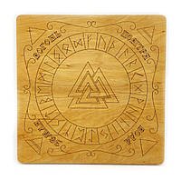 Рунический алтарь из дерева на украинском языке