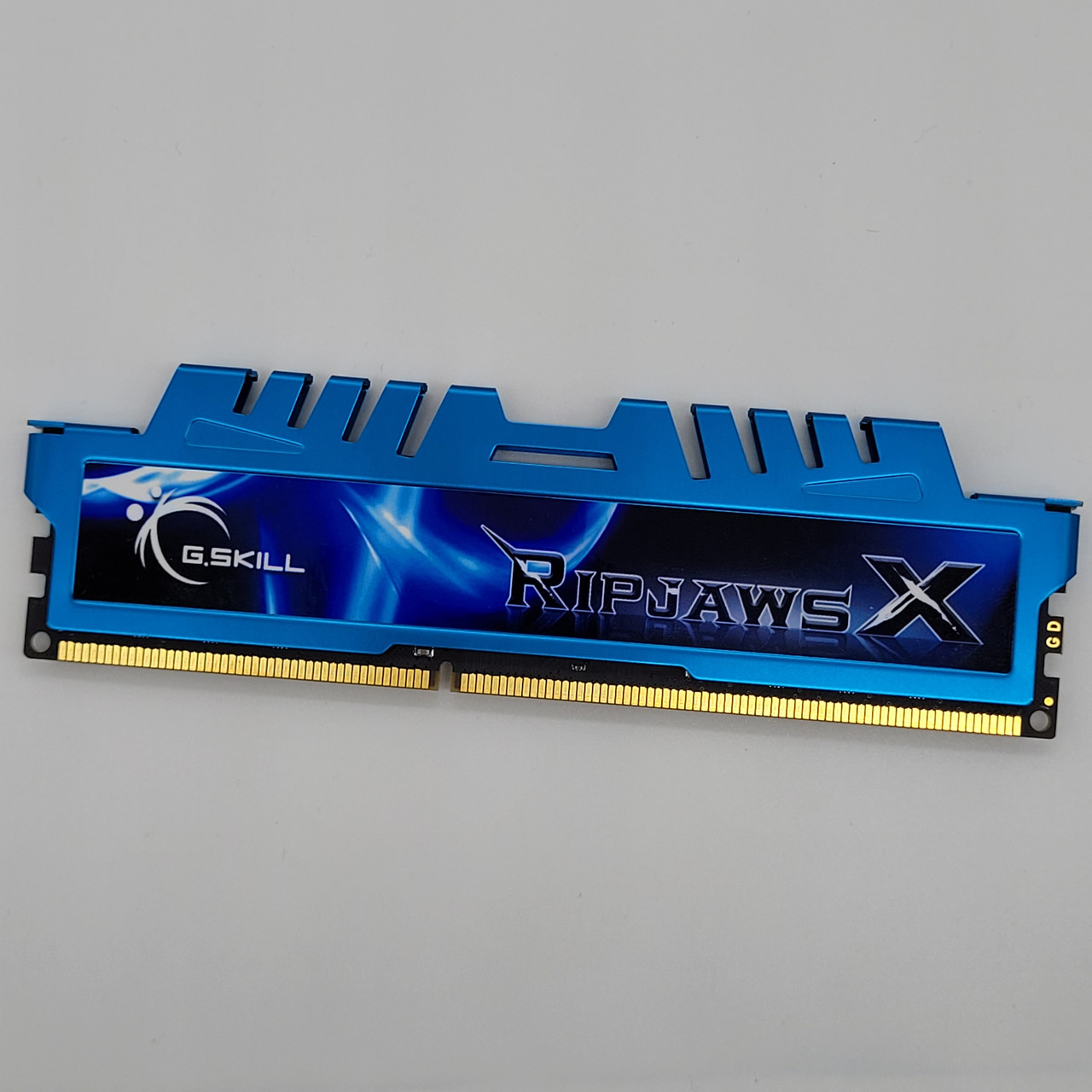 Ігрова оперативна пам'ять G.Skill RipjawsX DDR3 4Gb 1600MHz PC3-12800U 2R8 CL8 (F3-12800CL8D-8GBXM) Б/В