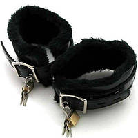 Черные наножники с мехом, Черный