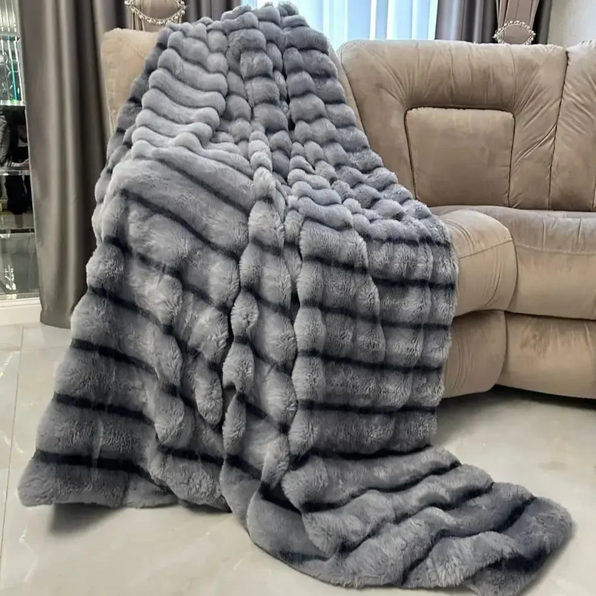 Плед Євро корейський стиль KOLOCO "Кролик" ширина смужки 10 см 200 х 230 см (40667) Сірий