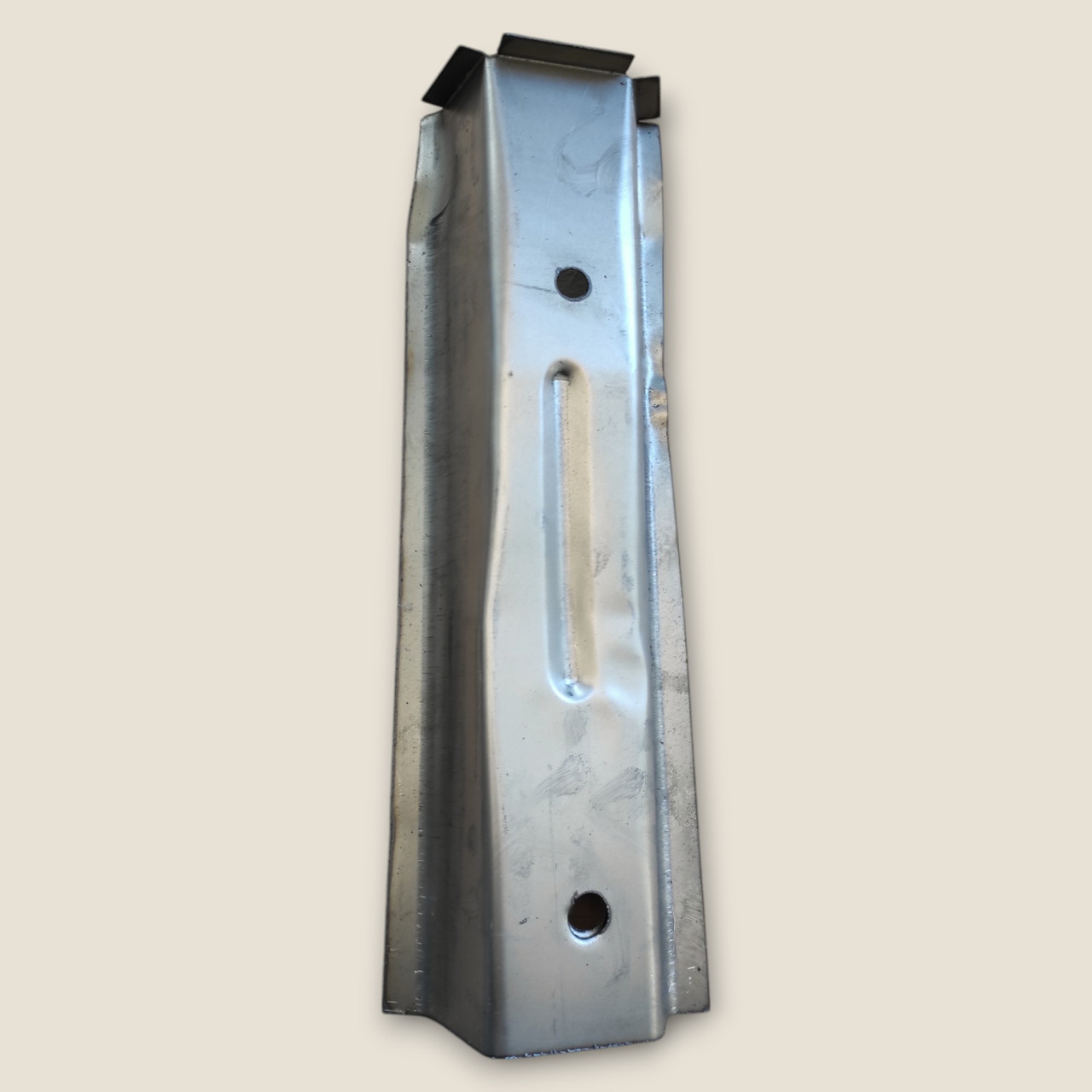 Підсилювач кронштейна сідіння (поперечіна,лібідь)права ВАЗ 2110,2111,2112,2170 Приора, фото 1