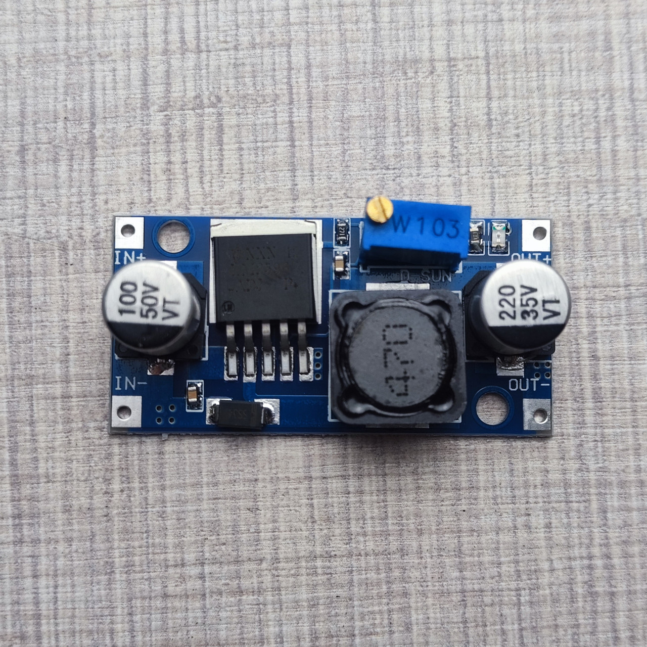 Перетворювач DC-DC знижуючий Step Down LM2596s 3A 3-40V до 1.5-35V 45x20x14мм