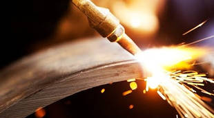 ГАЗОПОЛУМ'ЯНА РІЗКА ТА ПАЯННЯ