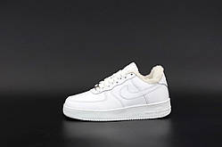 Зимові шкіряні білі чоловічі кросівки Nike Air Force 1 Low Classic