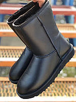 Високі чорні шкіряні Уггі Ugg Short Black Leather