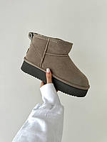 Бежеві замшеві жіночі Уггі UGG Ultra Mini Platform Beige Suede на платформі
