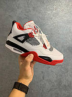 Зимові білі з червоним шкіряні чоловічі кросівки Nike Air Jordan 4