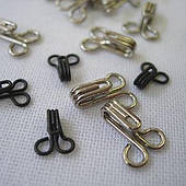 Гачки для одягу