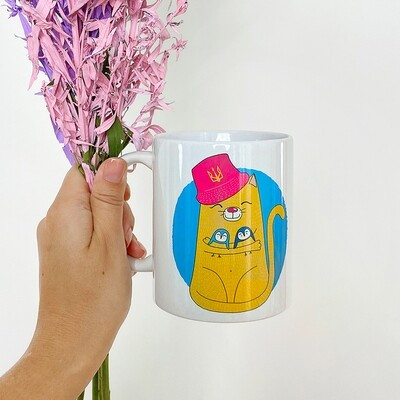 Чашка з принтом «Що може бути крутіше, ніж сім'я у 44 млн?»