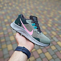 Сірі з зеленим літні текстильні жіночі кросівки Nike Pegasus Trail