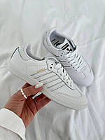 Білі шкіряні жіночі кросівки Adidas Samba Disney