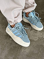 Голубі замшеві жіночі кросівки Adidas Campus