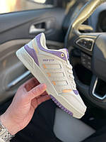 Бежеві жіночі кросівки Adidas Drop Step