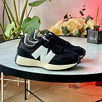 Чорні замшеві жіночі кросівки New Balance 327