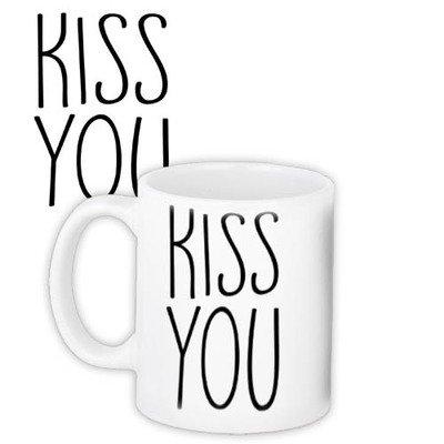 Чашка з принтом «Kiss you»