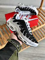 Чорно-білі текстильні чоловічі кросівки Nike Air Max TN Plus