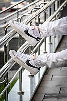 Білі шкіряні жіночі кросівки Nike Blazer 77 LOW ‘77’ Vintage White