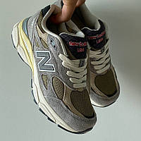 Сірі замшеві жіночі кросівки New Balance 993