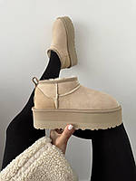 Зимові бежеві жіночі замшеві Уггі Ugg Classic Ultra Mini Platform XL на хутрі водонепроникні черевики УГГ