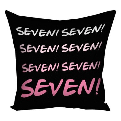 Подушка з принтом 50x50 см «Friends. Seven»