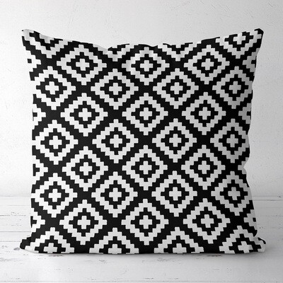 Подушка з принтом 50x50 см «Білі геометричні ромби на чорному тлі»