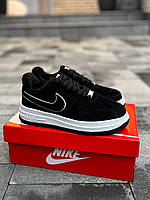 Зимові замшеві чорні чоловічі кросівки Nike Air Force Winter Low