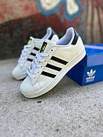 Білі шкіряні чоловічі кросівки Adidas Superstar