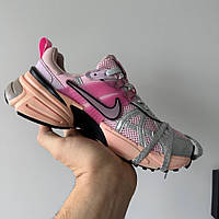 Рожеві текстильні жіночі кросівки Nike V2K.3 Runtekk Pink